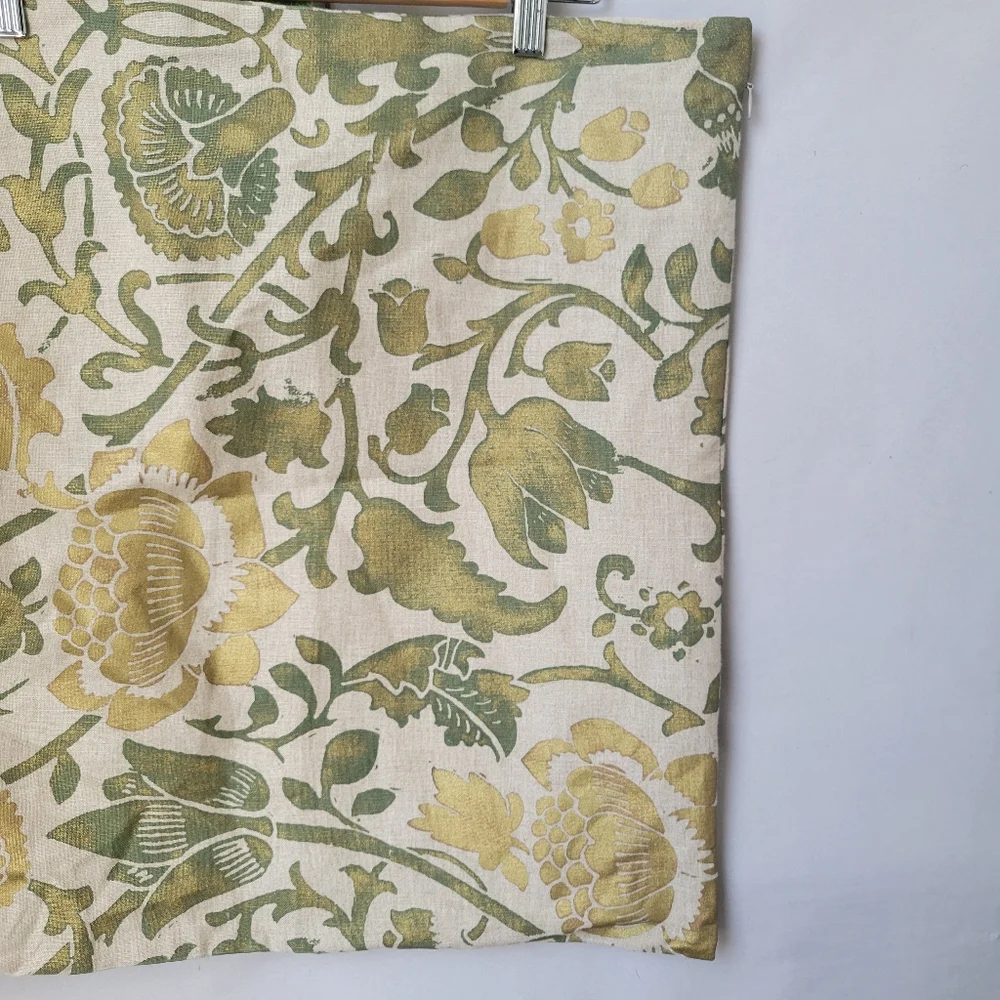 2 Pottery Barn Printed Floral Cotton Linen Pillow Cover Green Gold 20 x 20